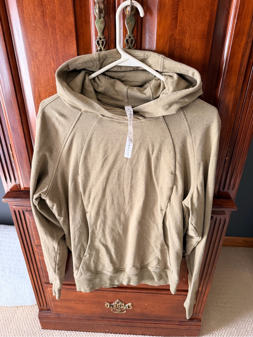 Lululemon Hooded Pullover Sweatshirt - Olive